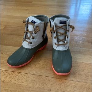 Sperry boots